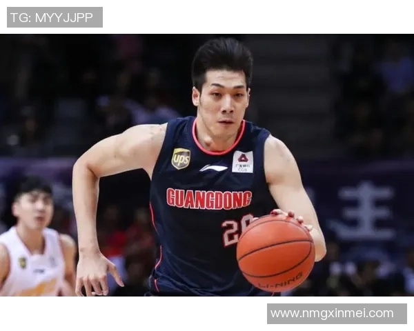 任骏飞领衔表现出色助力球队逆转胜利展现篮球场上的无限可能 任骏飞领衔表现出色助力球队逆转胜利展现篮球场上的无限可能