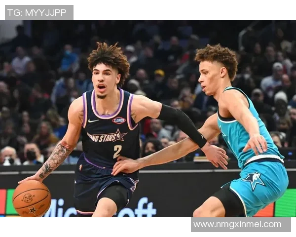 戴森丹尼尔斯：新星崛起的篮球之路与未来潜力分析